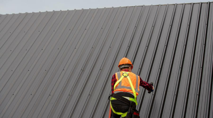 Professional residential roofers in Knob Noster, MO